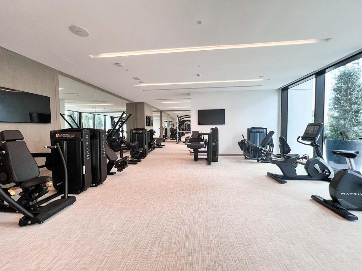 Luxury Terrace - Palace Residences Apartment